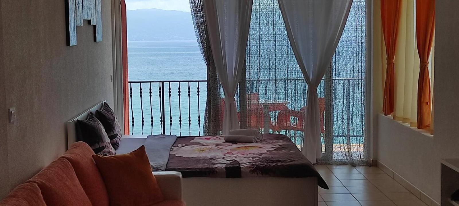 Royal View Apartments Струга Экстерьер фото