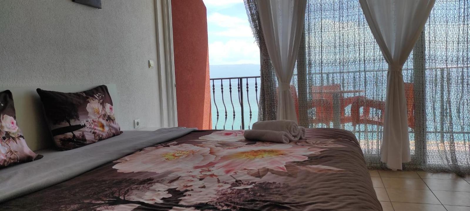 Royal View Apartments Струга Экстерьер фото